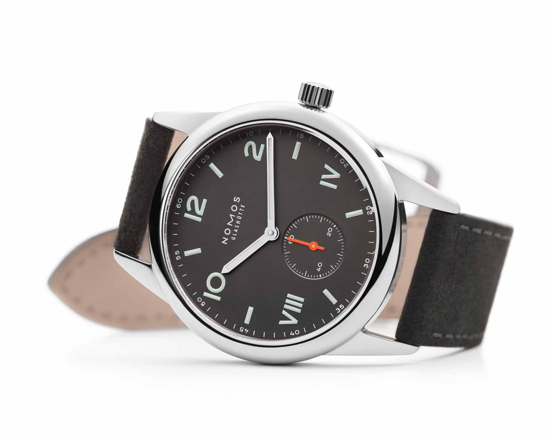 Nomos Glashutte Club  Black Dial 38.5 mm Manual Winding Watch For Unisex - 2