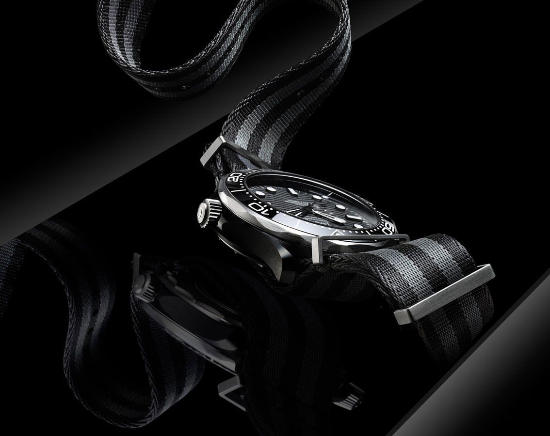 Omega Diver 300M 43.5 mm Watch in Black Dial For Men - 4