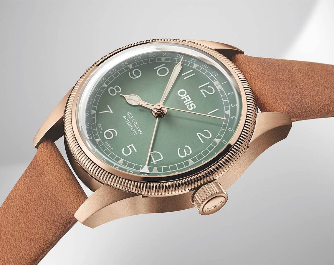 Oris Big Crown Bronze Pointer Date 36 mm Watch in Green Dial For Women - 3