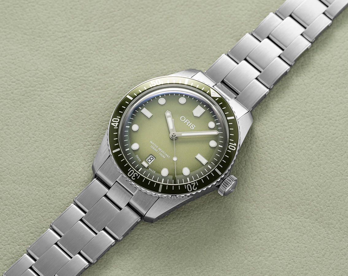 Oris Divers Automatic Watch 01 733 7707 4057-07 20 18