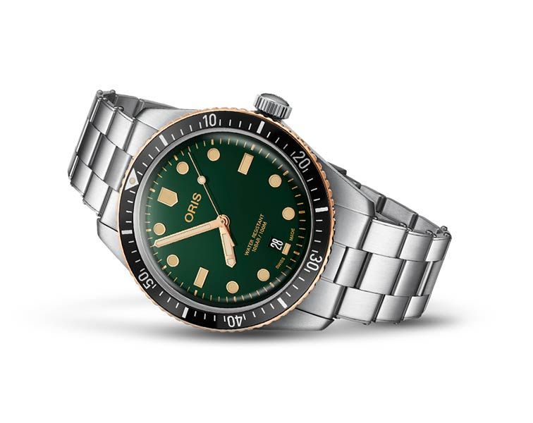 Oris Divers Sixty Five 40 mm Watch in Green Dial