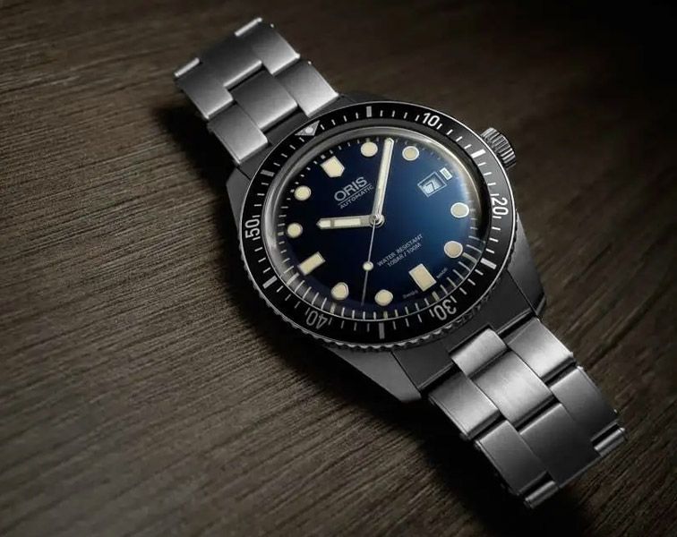 Oris Divers Automatic Watch | 01 733 7720 4055-07 8 21 18