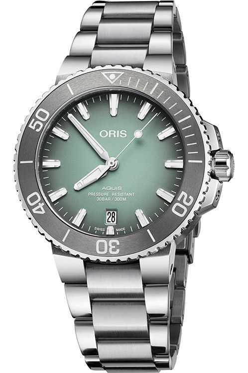 Oris Aquis Date 39.5 mm Watch in Green Dial