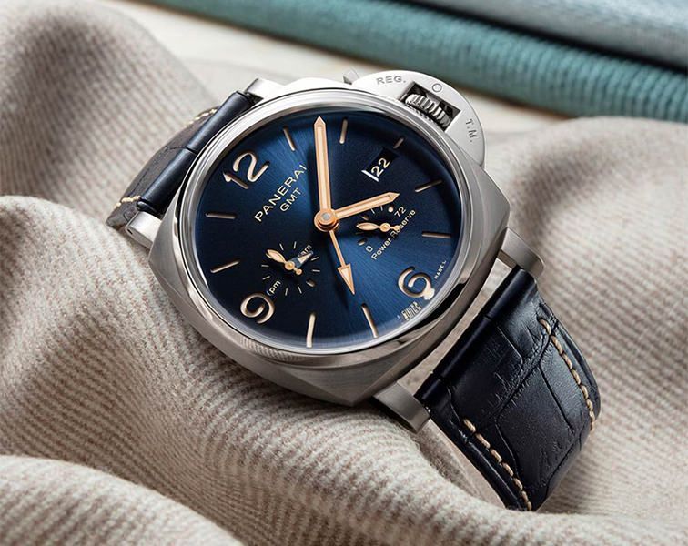 Panerai Luminor Due 45 mm Watch in Blue Dial