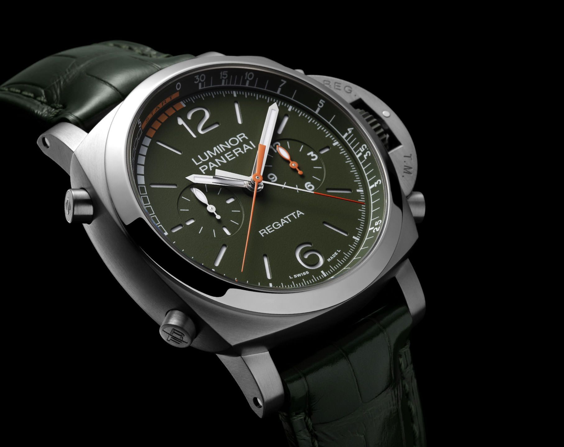 Panerai Luminor 47 mm Watch in Green Dial