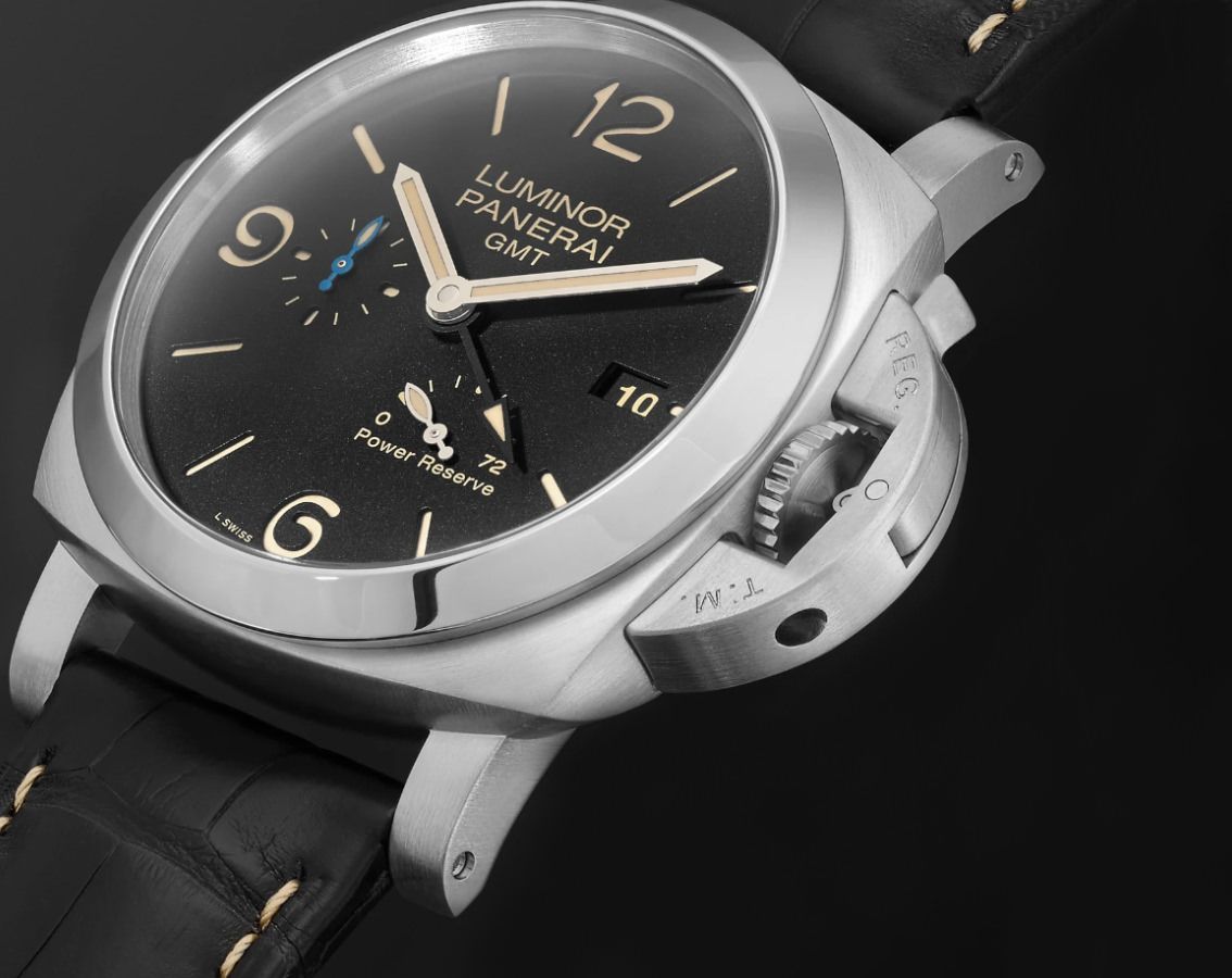 Panerai Luminor 44 mm Watch in Black Dial