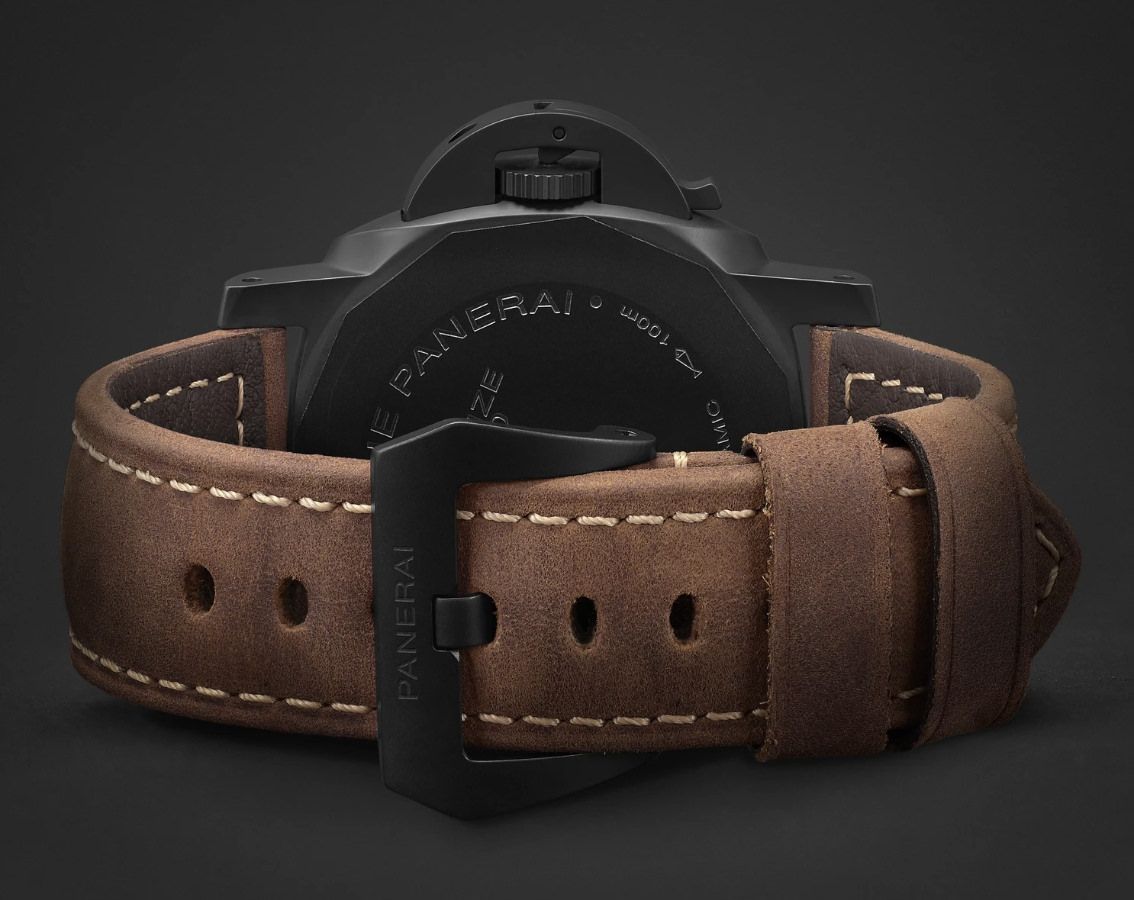 Panerai  44 mm Watch in Black Dial For Men - 6