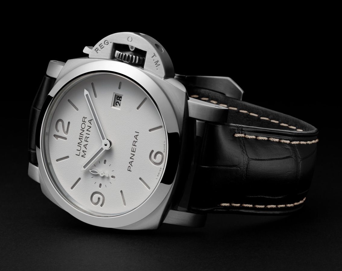 OFFICINE PANERAI レザーベルト 22mmホワイトアリゲーター Panerai Luminor Automatic Watch | PAM03314