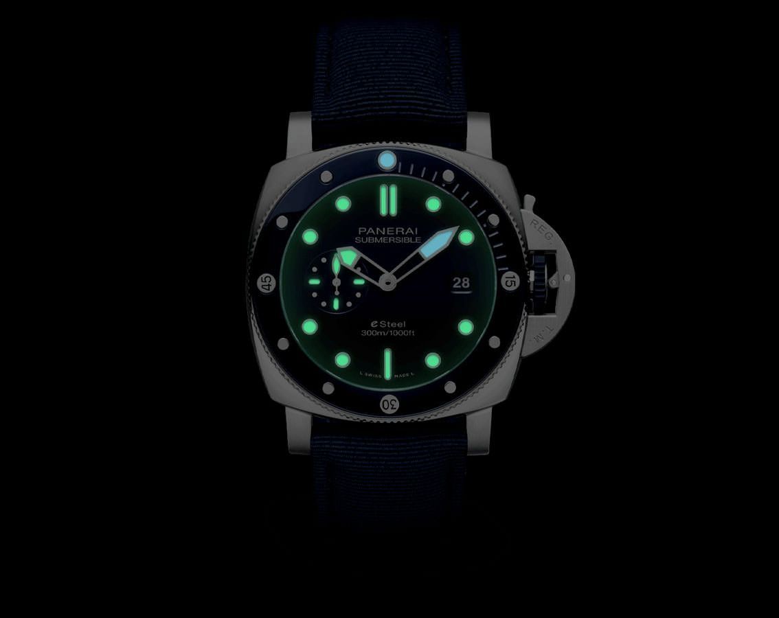 Panerai Submersible  Blue Dial 44 mm Automatic Watch For Men - 2