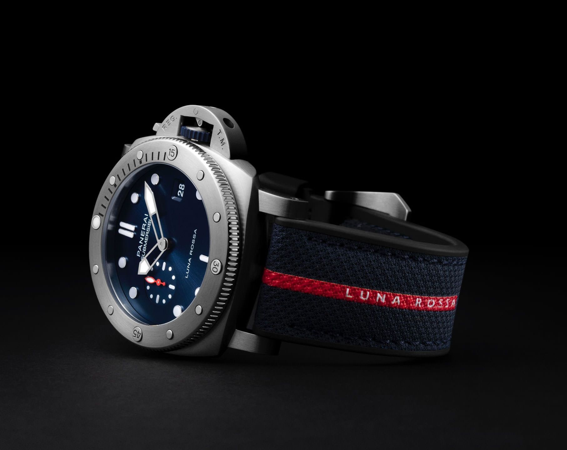 Panerai Submersible 44 mm Watch in Blue Dial