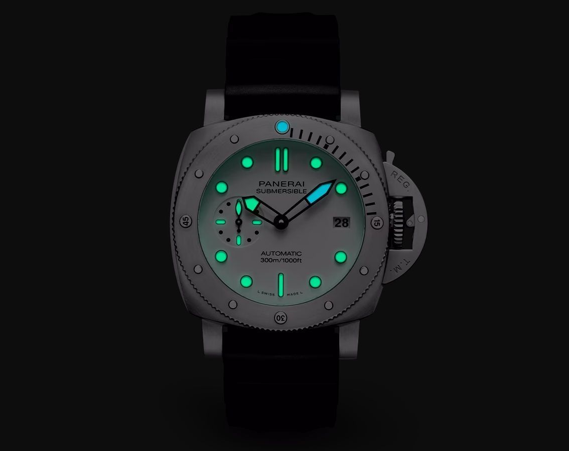 Panerai Submersible 42 mm Watch in White Dial