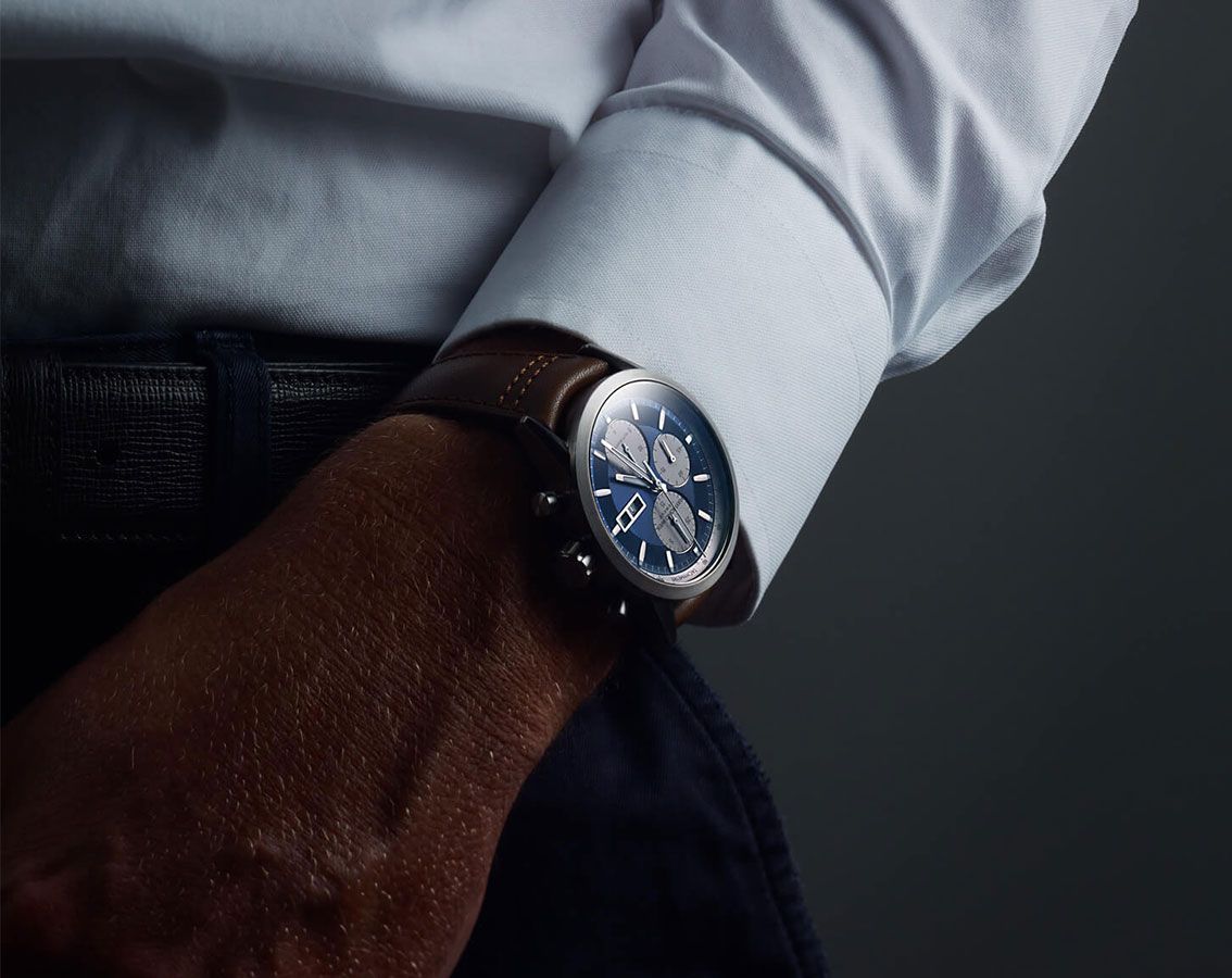 Raymond Weil Freelancer 42 mm Watch in Blue Dial