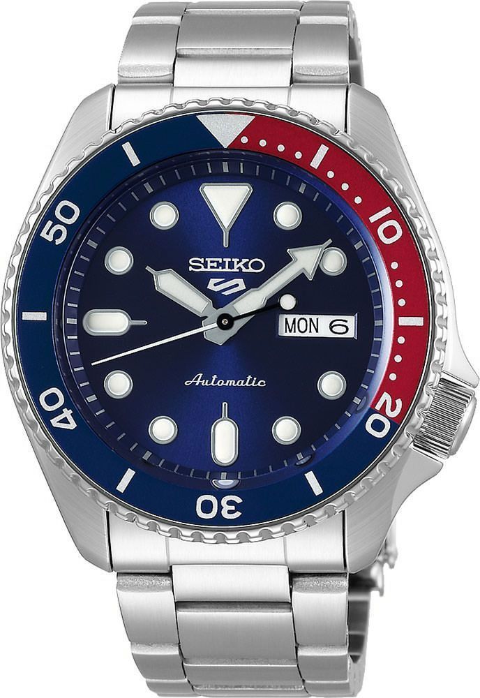 Seiko SKX Sports Style 42.5 mm Watch in Blue Dial For Men - 1