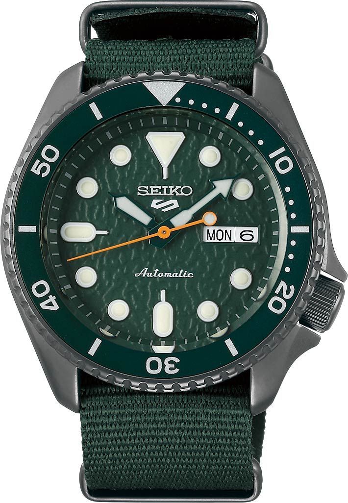 Seiko 5 Sports  Green Dial 42.5 mm Automatic Watch For Men - 1