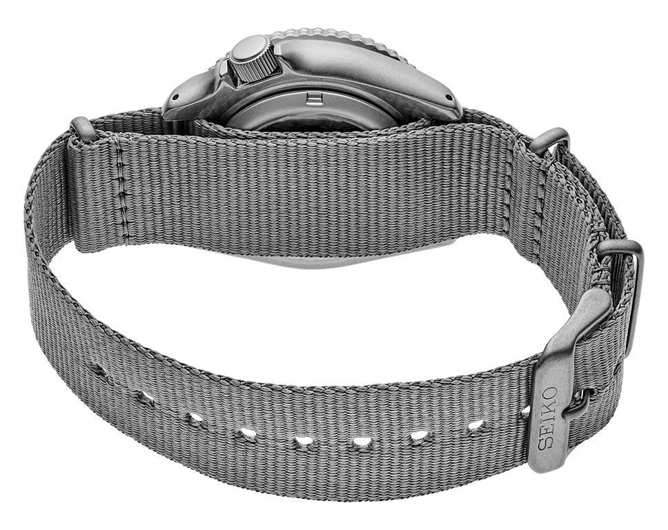 Seiko 5 Sports SKX Grey Dial 40 mm Automatic Watch For Men - 3
