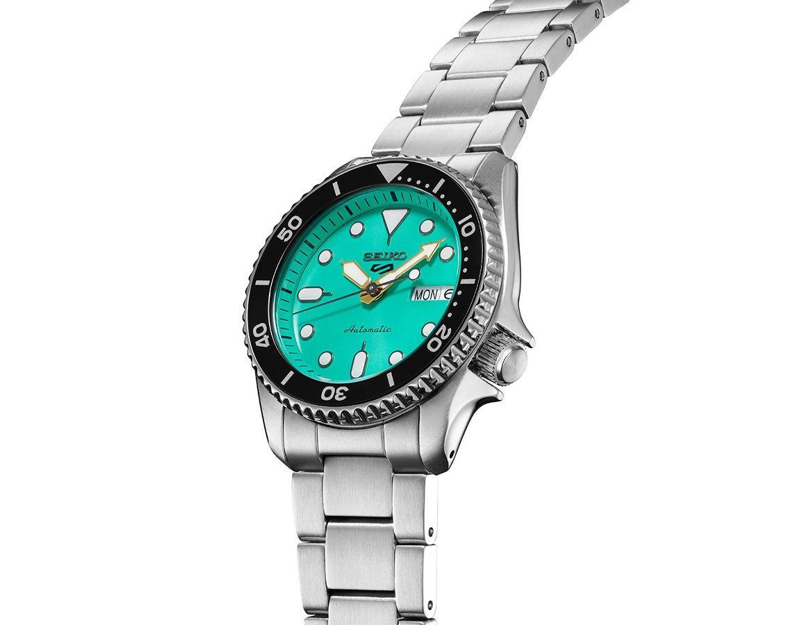 Seiko 5 Sports SKX Sports Style Green Dial 38 mm Manual Winding Watch For Men - 2