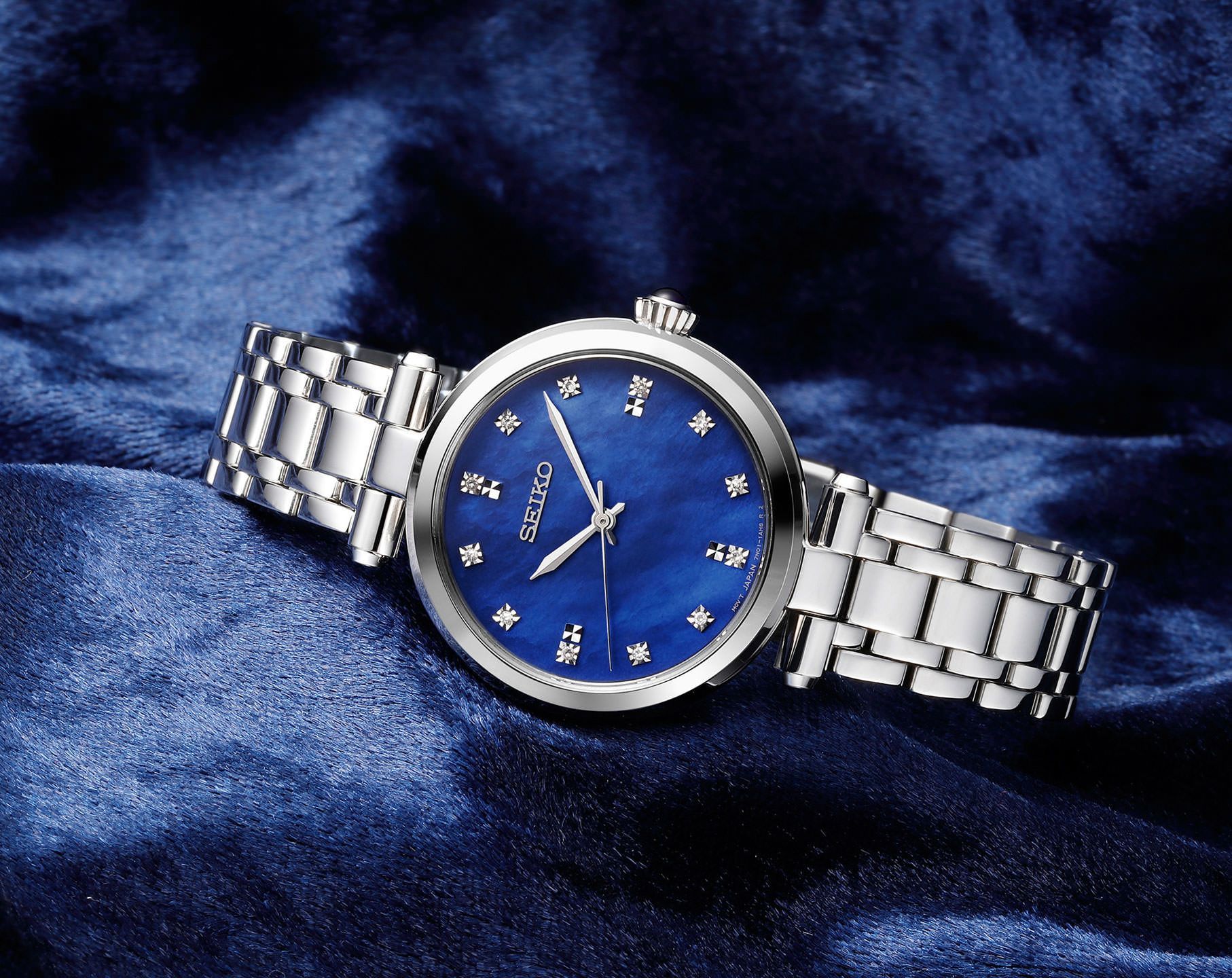 Seiko Seiko Ladies 30 mm Watch in MOP Dial