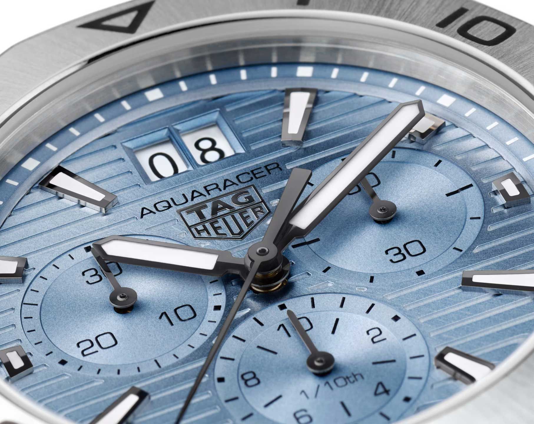 TAG Heuer Aquaracer Professional 200 Blue Dial 40 mm Quartz Watch For Men - 4
