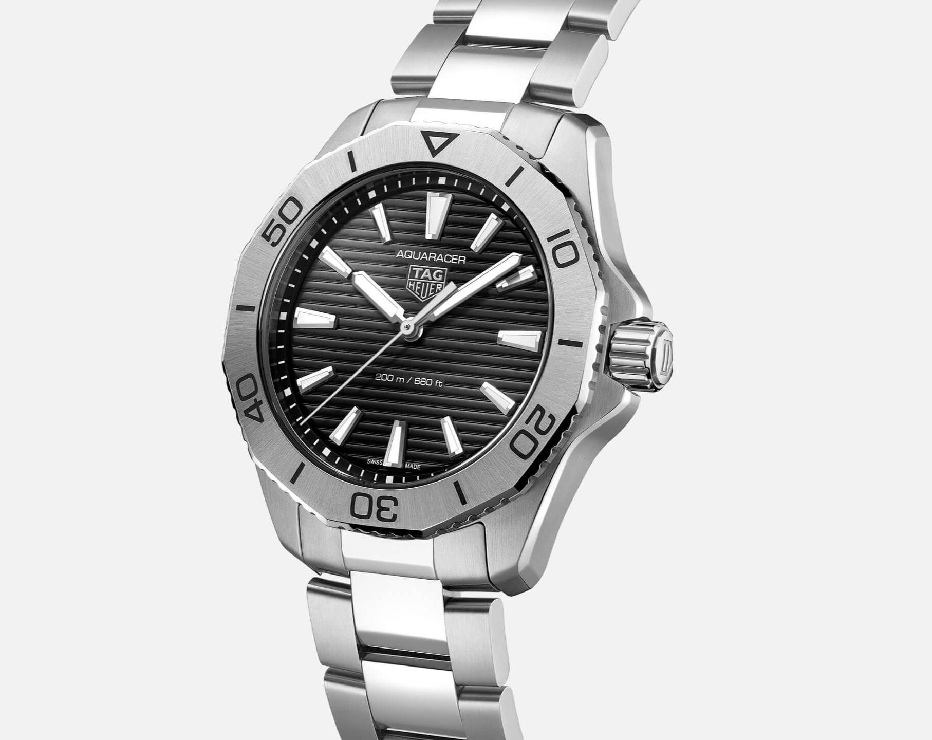 TAG Heuer Aquaracer Professional 200 Black Dial 40 mm Quartz Watch For Men - 2