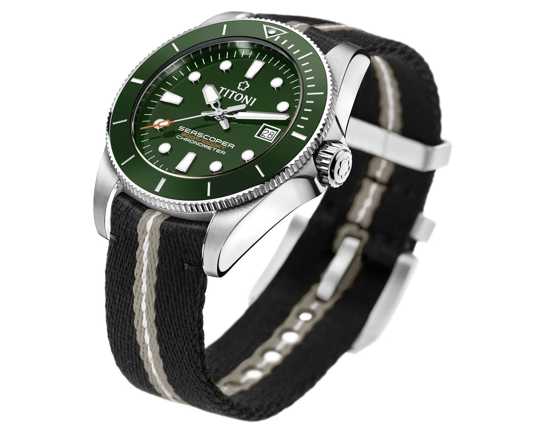 Titoni Seascoper Seascoper 300 Green Dial 42 mm Automatic Watch For Men - 2