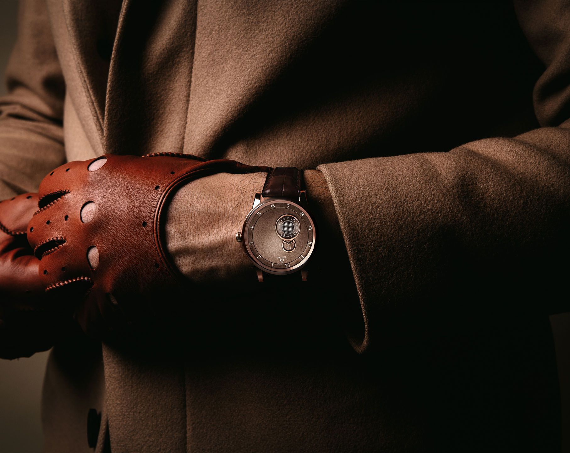 Trilobe  40.5 mm Watch in Brown Dial For Unisex - 7